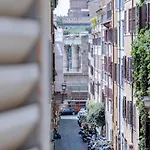 Monti Boutique Studio - Live it local!