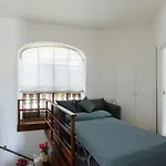 Penthouse With Jacuzzi On Private Terrace In Trastevere