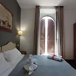 Rome Travellers Hotel