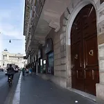 Venezia Square Apartment