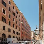 Trastevere & San Cosimato Studio Flat