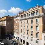 La Vita Del Cuore Di Roma - The Italian Stay Collection