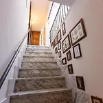 Lungaretta By Rental In Rome