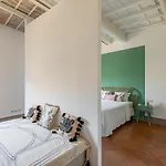 Iflat Campo Dei Fiori Stylish Apartment