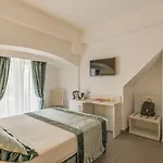 Trevi Palace Hotel