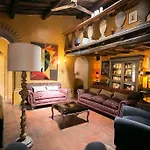 The Trastevere Painter Penthouse