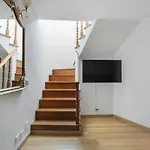 Lux Me - Jacuzzi & Suites Trastevere