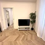 Mazzini City Center Apartment