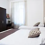 Hotel Capri