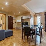 Piazzale Clodio Large Apartment
