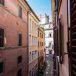 Girolamo\'S Jacuzzi Place