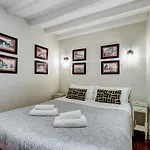 Vivilo Collection - Spanish Steps Macelli Apt With Private Terrace