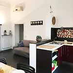Home In Rome Easy Life