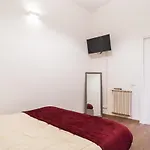 Giubbonari 23 Luxury Home