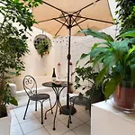 Chic And Style In Historical Via Giulia