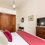 Gentile Suites - Private Rooms