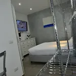 Roma Deluxe Apartment Near Metro Cipro/Musei Vaticani