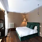 The Babuino - Luxury Serviced Apartment