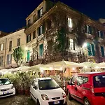 Cristina Heart Of Rome,Trastevere