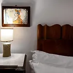 Residenze Romanae - Vicolo Dell\'Aquila