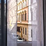 Urbanflat Repubblica Square