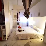 Rouge Studio - 10 Min From Vatican
