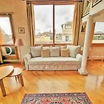 Amazing Panoramic Artist\'S Loft Spanish Steps