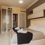 Trevi Rooms In Rome