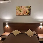 Hotel Leone