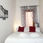 Blue Navona Two Bedroom Apartment - Topcollection