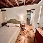 Torre Della Scimmia Apartment
