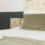 Capitolium Rooms