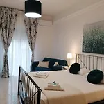 Vatican Walls Apartment