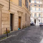 Vg Piazza Navona 5 Stelle Montecitorio Room