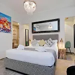 Della Croce Rooms