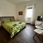 Casa Mcdoor