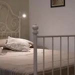 Casa Bouganville - St. Peter Romantic Apartment