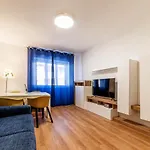 Laura Home - Garbatella