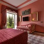 Episcopo Lipinsky Luxury Suites