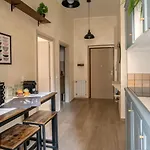 Ad Maiora Suite