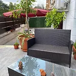 Officinale Rome Apartment, Pineta Sacchetti