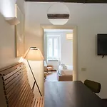 Piazza Navona Charming Apartment