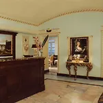 Hotel Champagne Palace