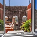 La Casa Dell\'Acquedotto Romano