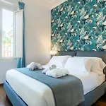 Luxury Penthouse In Trastevere