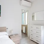 St. John Apartment 2Br/2Bth