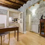 Nuovo Colonna Suite Rome - Spanish Steps Apt