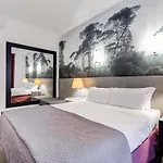 Residenza A -Via Veneto Fashion Rooms
