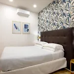 Amalia Suites By Remember Rome