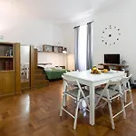 Vatican Apartment Borgo Pio
